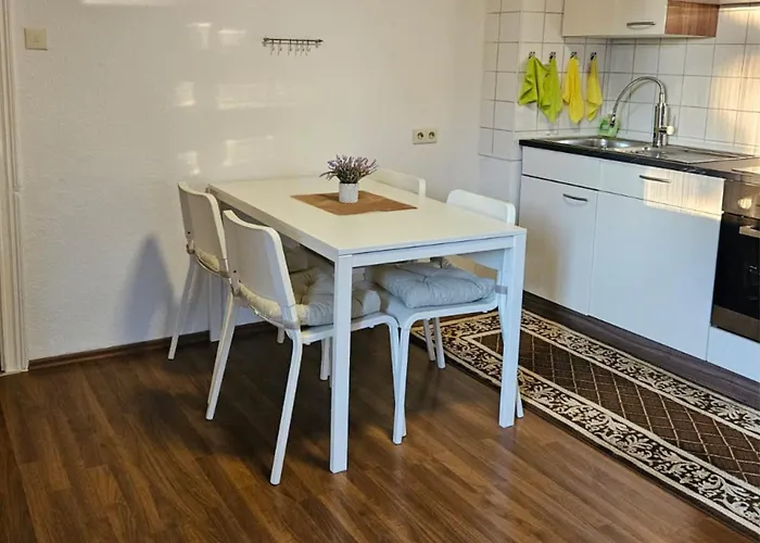 Appartement Komfortable 3-zimmer-wohnung In Neubeckum *